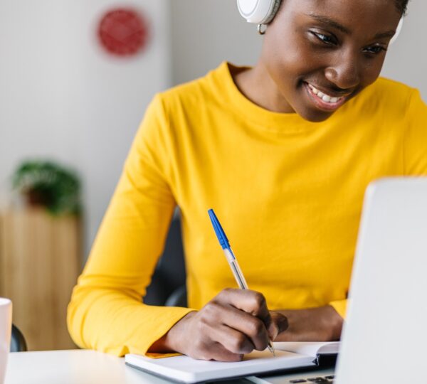 Online Healthcare Training – the Future of Professional Development